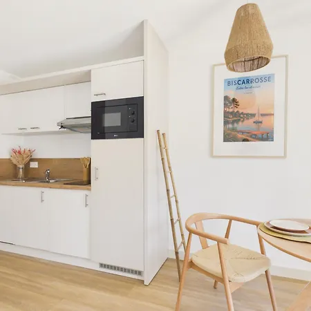 Apartment Desert Point - Pour 3 - Piscine Commune Biscarrosse